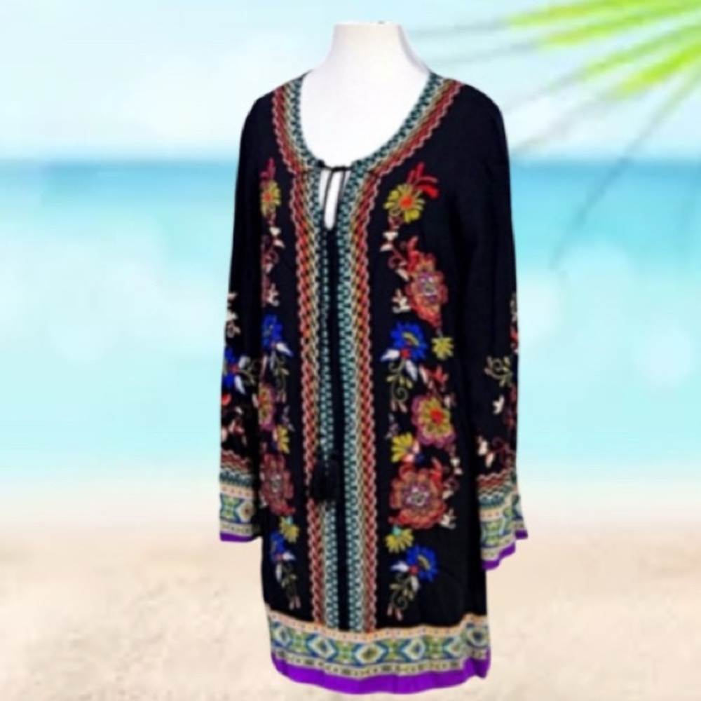 Flying Tomato Black Floral Embroidered Printed Mini Dress Cover Up. Size Sm